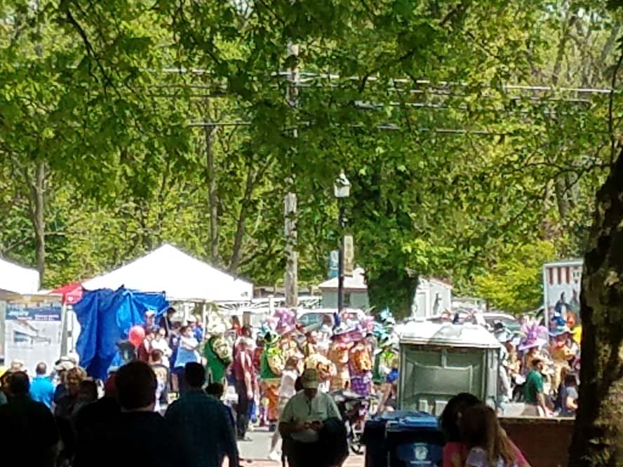 Crowds at the Harrison Township Day celebration